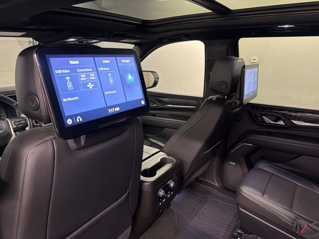 Used 2021 GMC Yukon Denali w/ Denali Premium Package AWD/4WD image 35