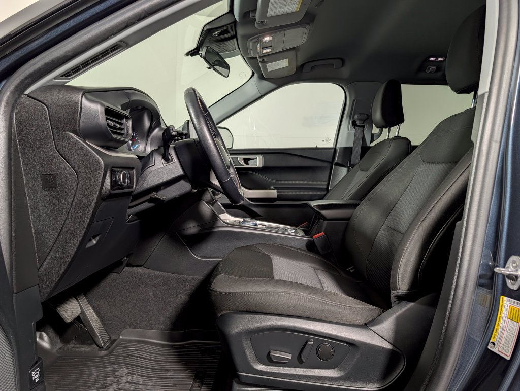 Certified 2023 Ford Explorer XLT AWD/4WD image 10