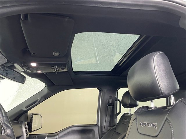 Certified 2017 Ford F150 Raptor w/ Equipment Group 802A Luxury image 22