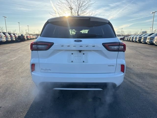 Certified 2023 Ford Escape ST-Line image 3