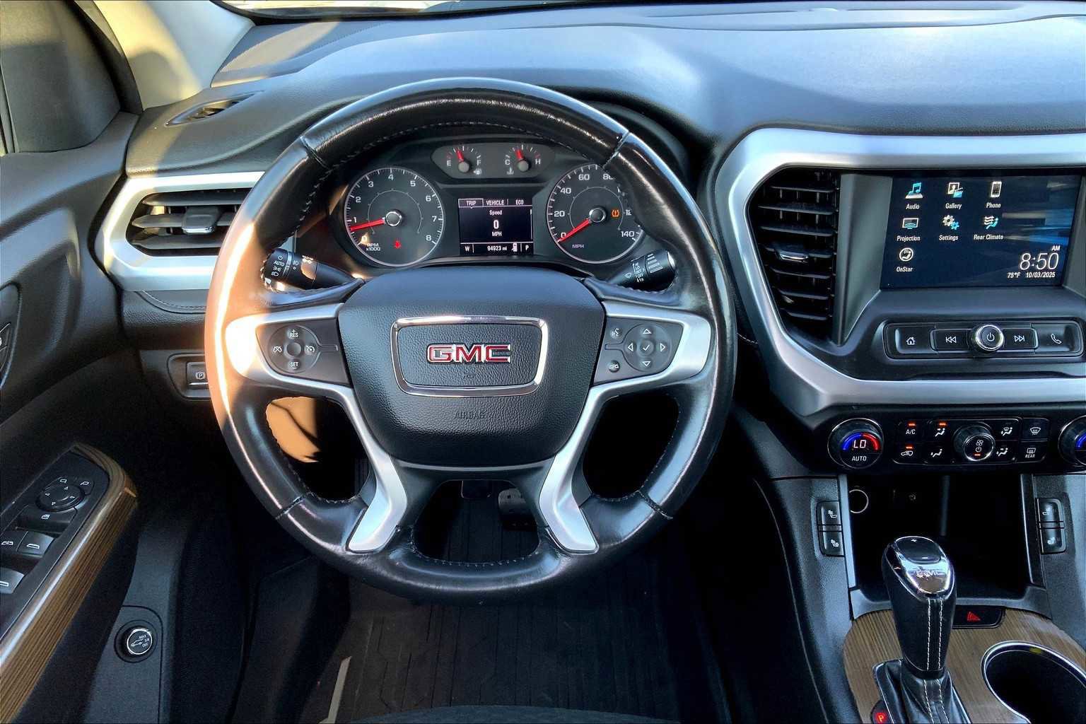 Used 2019 GMC Acadia SLE w/ Driver Alert Package I image 7