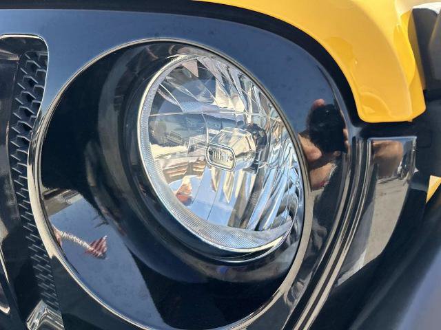 Used 2021 Jeep Wrangler Unlimited Sport AWD/4WD image 10