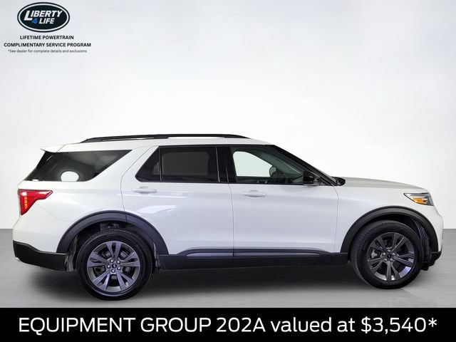 Certified 2024 Ford Explorer XLT w/ Equipment Group 202A AWD/4WD image 2