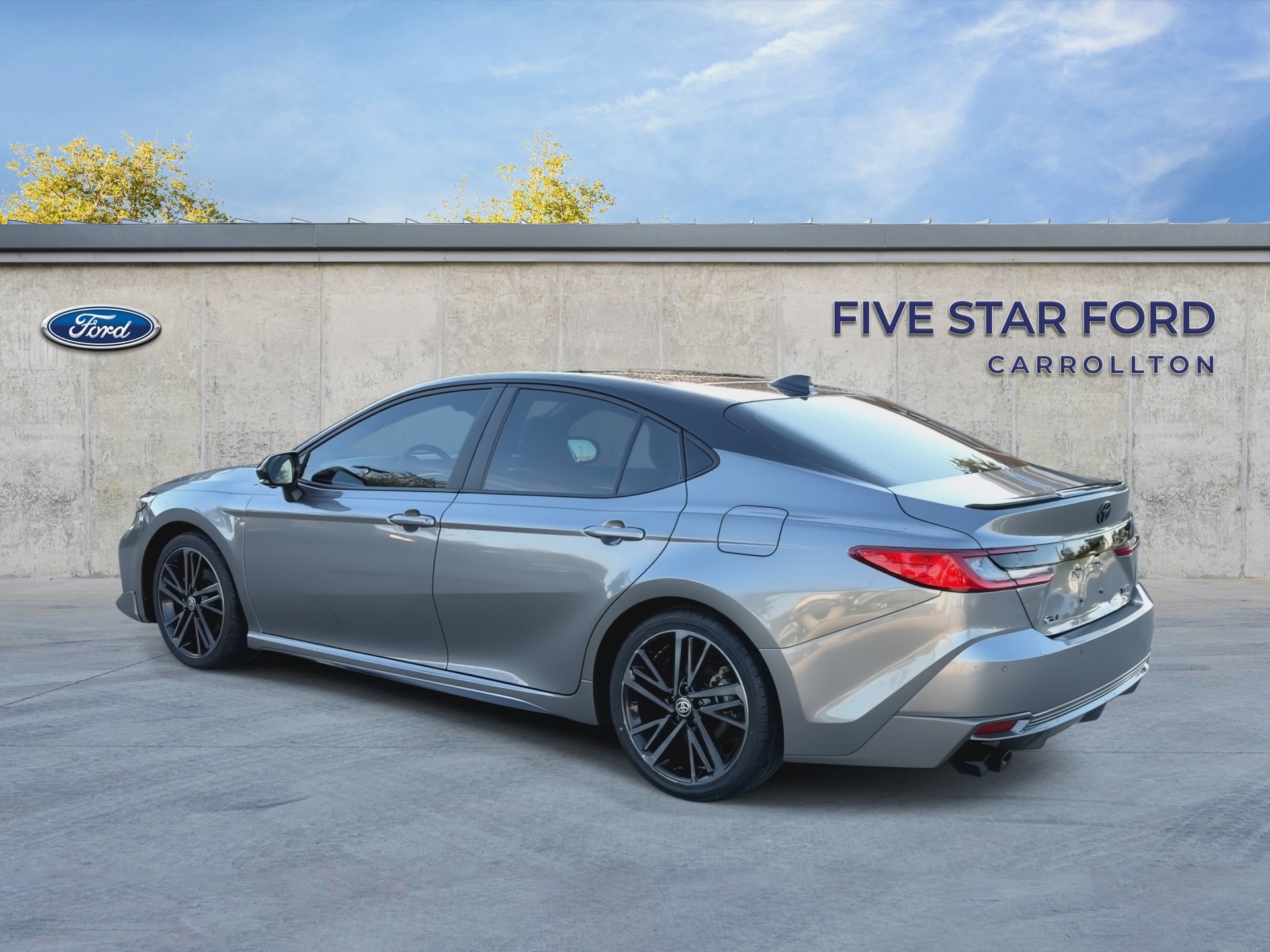 Used 2025 Toyota Camry XSE w/ Premium Plus Package FWD image 6