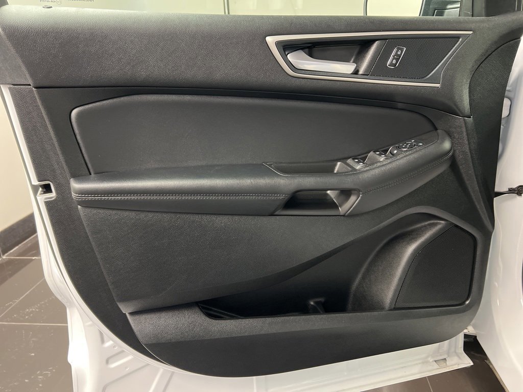 Certified 2024 Ford Edge SEL w/ Convenience Package image 28