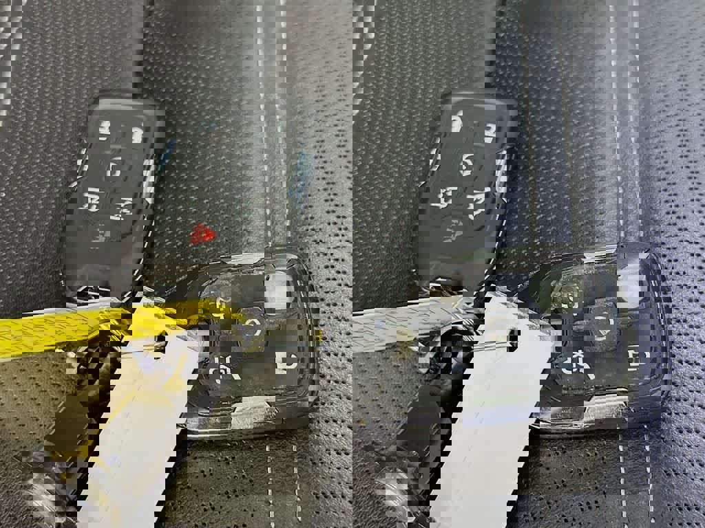 Used 2019 GMC Yukon Denali w/ Open Road Package image 25