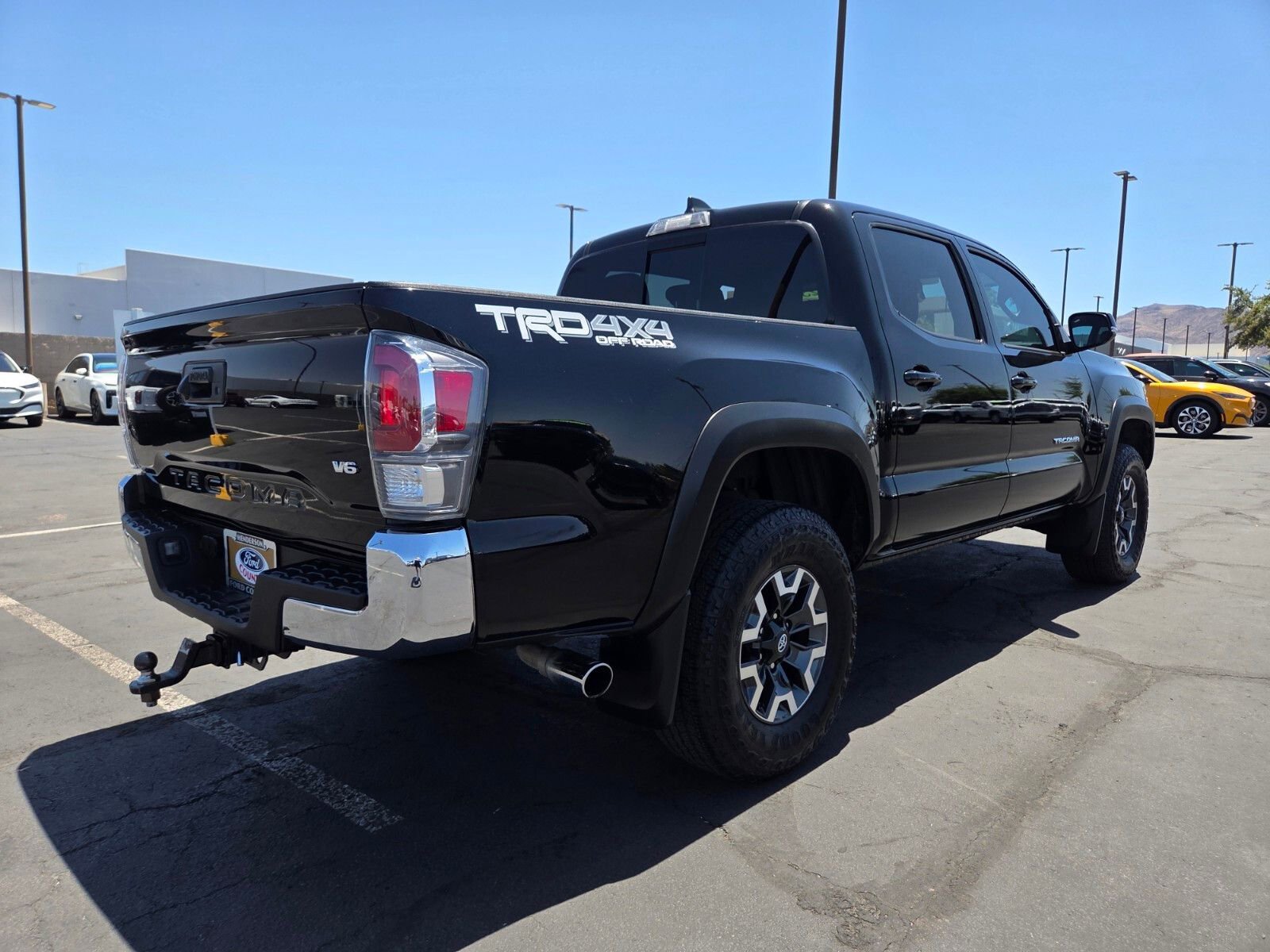 Used 2023 Toyota Tacoma TRD Off-Road AWD/4WD image 6