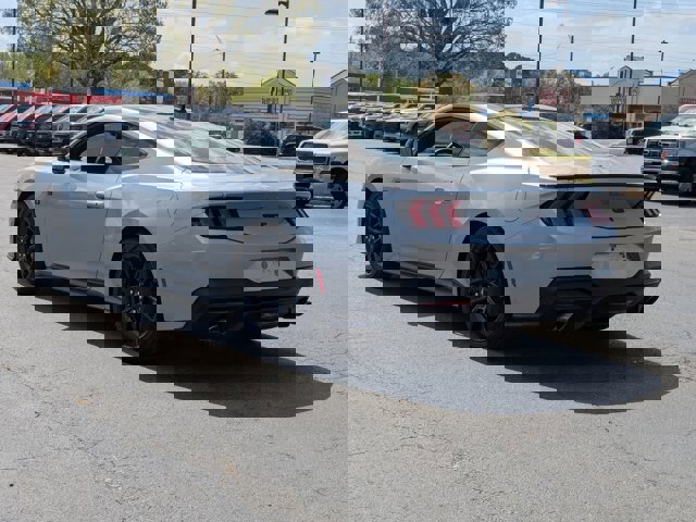 Certified 2025 Ford Mustang GT image 3