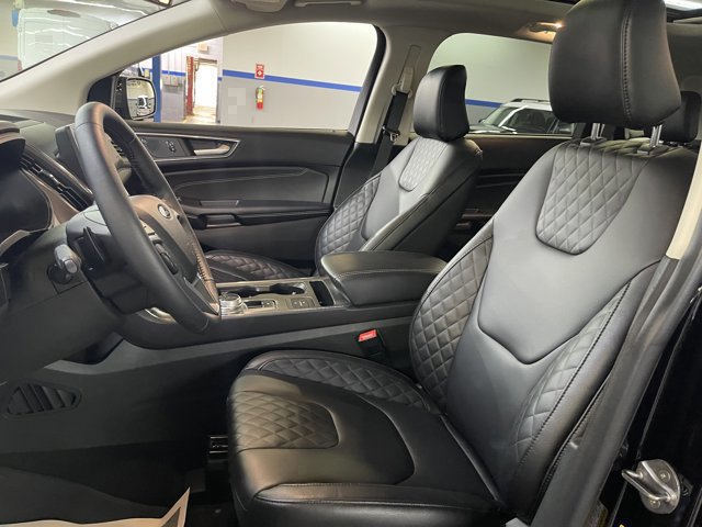 Certified 2023 Ford Edge Titanium w/ Class II Trailer Tow Package AWD/4WD image 14