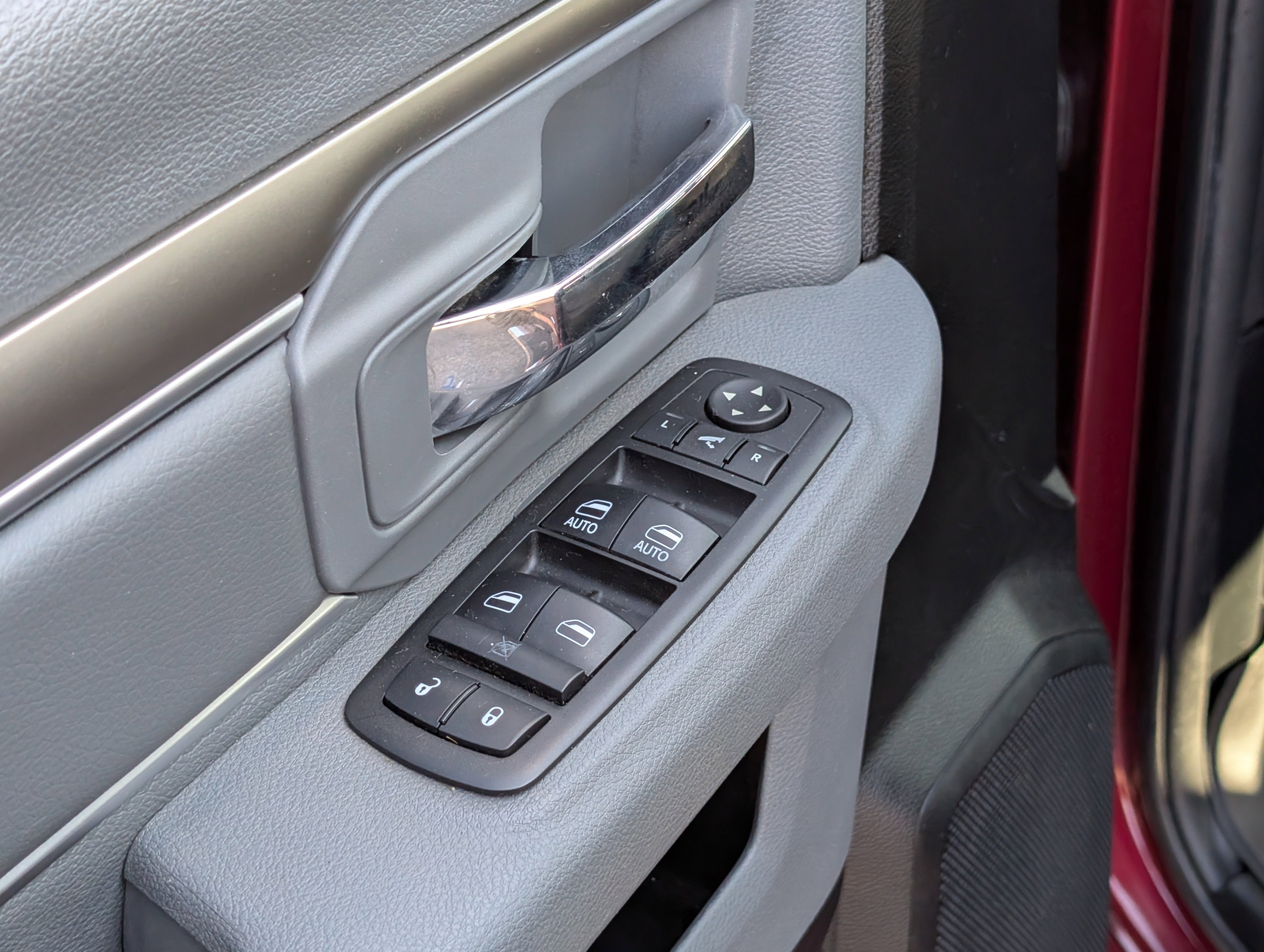 Used 2017 RAM 1500 Big Horn image 19