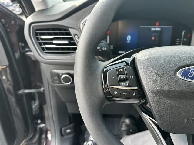 Certified 2023 Ford Escape Active AWD/4WD image 28