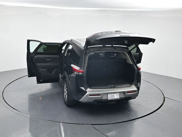 Used 2022 Nissan Pathfinder SL image 44