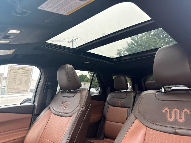 Certified 2021 Ford Explorer King Ranch w/ Premium Technology Package AWD/4WD image 9