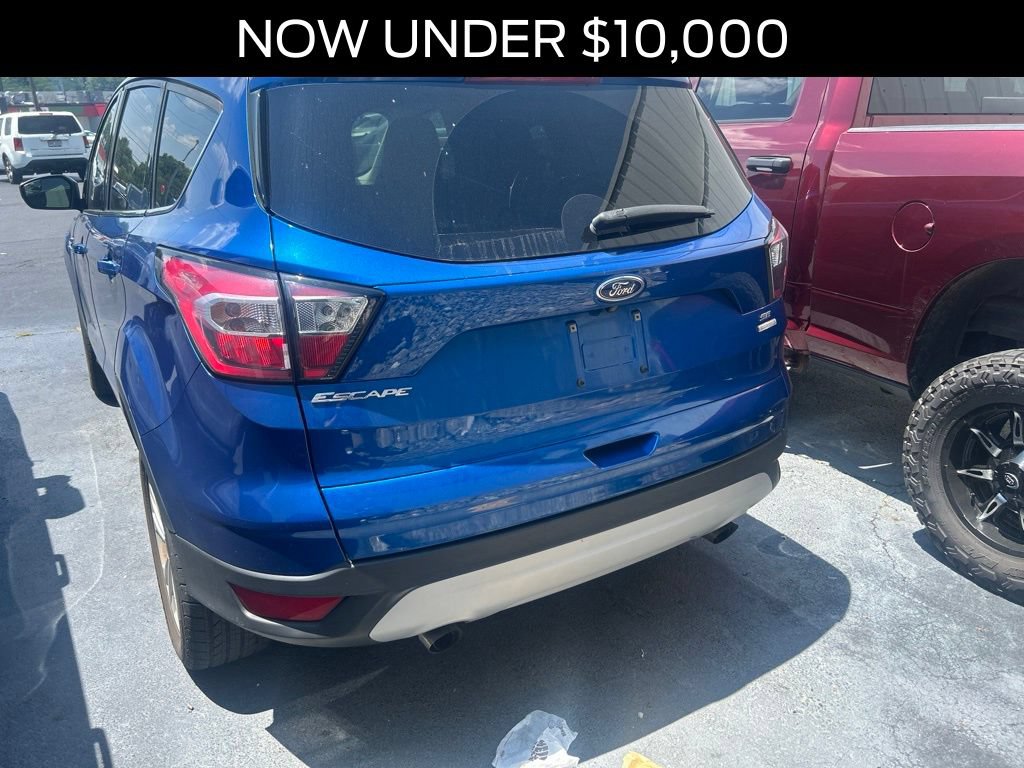 Certified 2017 Ford Escape SE FWD image 3