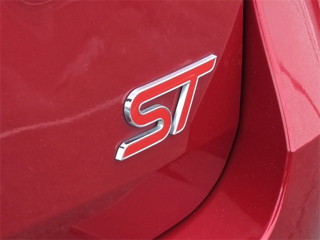 Certified 2022 Ford Explorer ST w/ Equipment Group 401A image 7