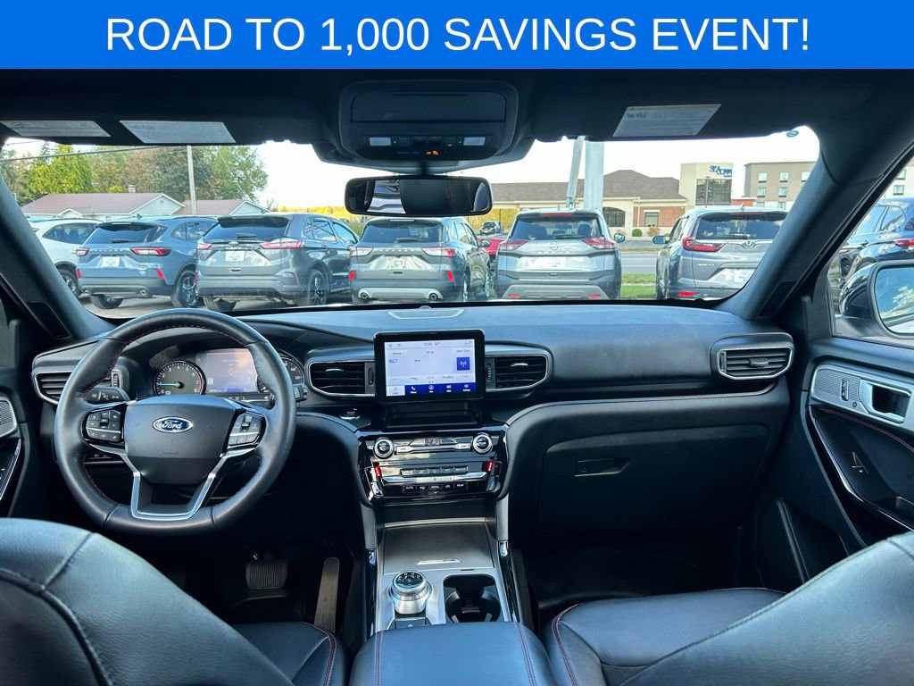 Certified 2023 Ford Explorer ST-Line w/ Class IV Trailer Tow Package image 28