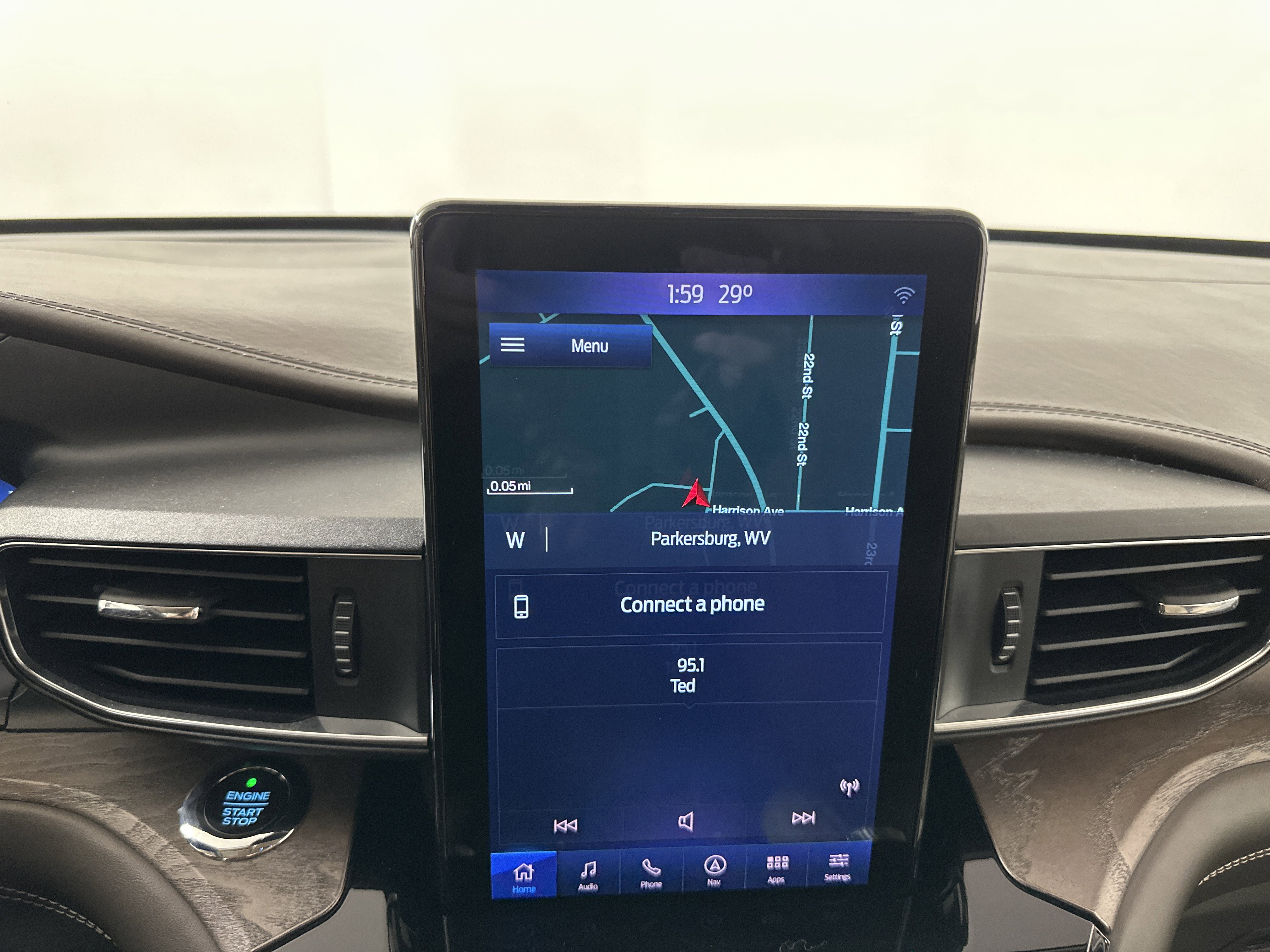 Certified 2021 Ford Explorer Platinum w/ Equipment Group 601A image 14