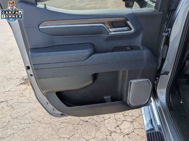 Used 2024 Chevrolet Silverado 1500 High Country w/ High Country Premium Package AWD/4WD image 27