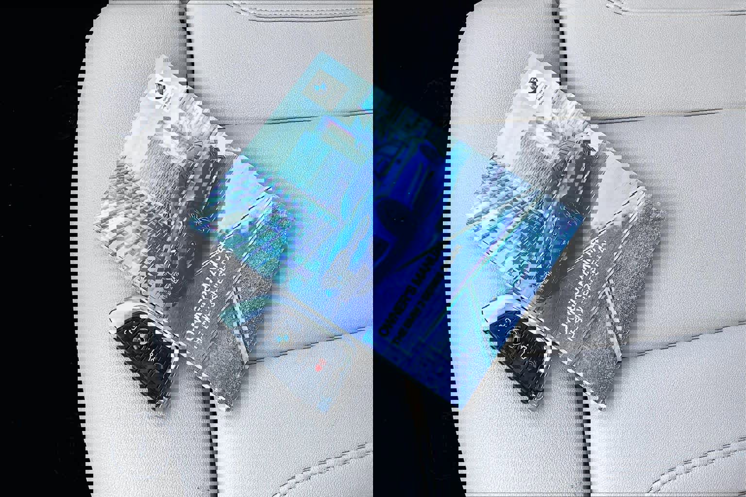 Used 2019 BMW 330i xDrive Sedan w/ Driving Assistance Package image 16