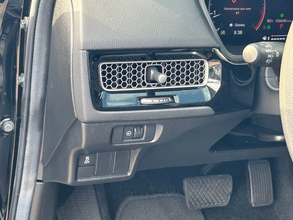 Used 2025 Honda Civic LX image 31