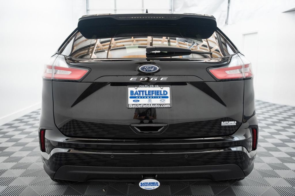 Certified 2024 Ford Edge ST-Line w/ Class II Trailer Tow Package AWD/4WD image 7
