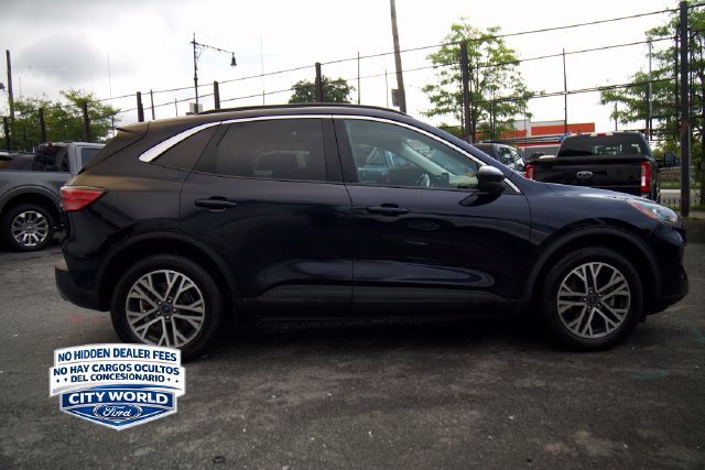 Certified 2021 Ford Escape SEL w/ Technology Package AWD/4WD image 3