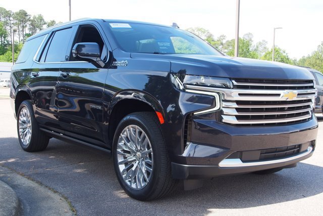 Used 2023 Chevrolet Tahoe High Country w/ Premium Package 2 AWD/4WD image 7