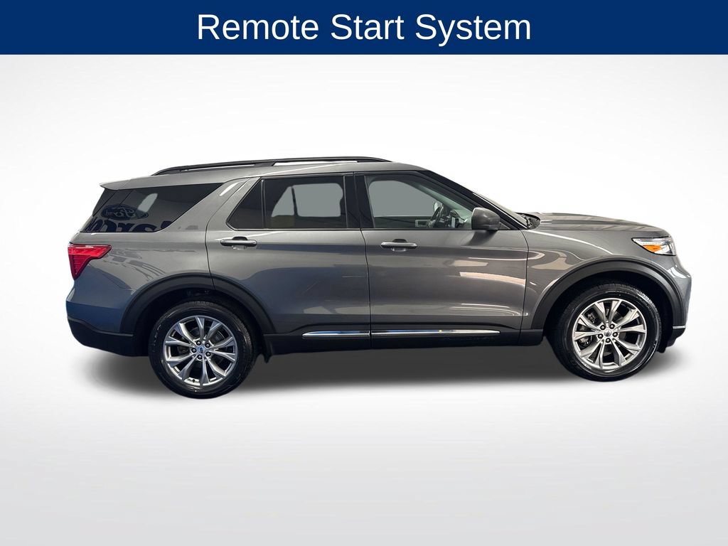 Certified 2023 Ford Explorer XLT w/ Equipment Group 202A AWD/4WD image 8