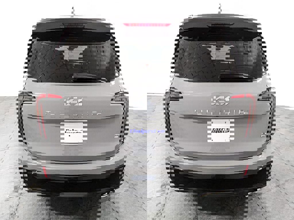 Used 2024 Kia Telluride EX X-Line image 3
