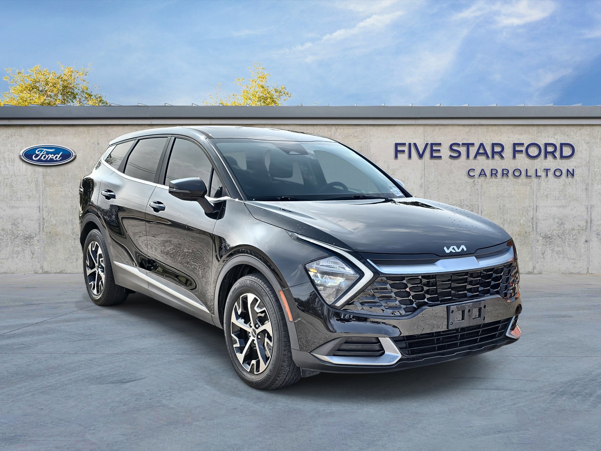 Used 2023 Kia Sportage EX image 7