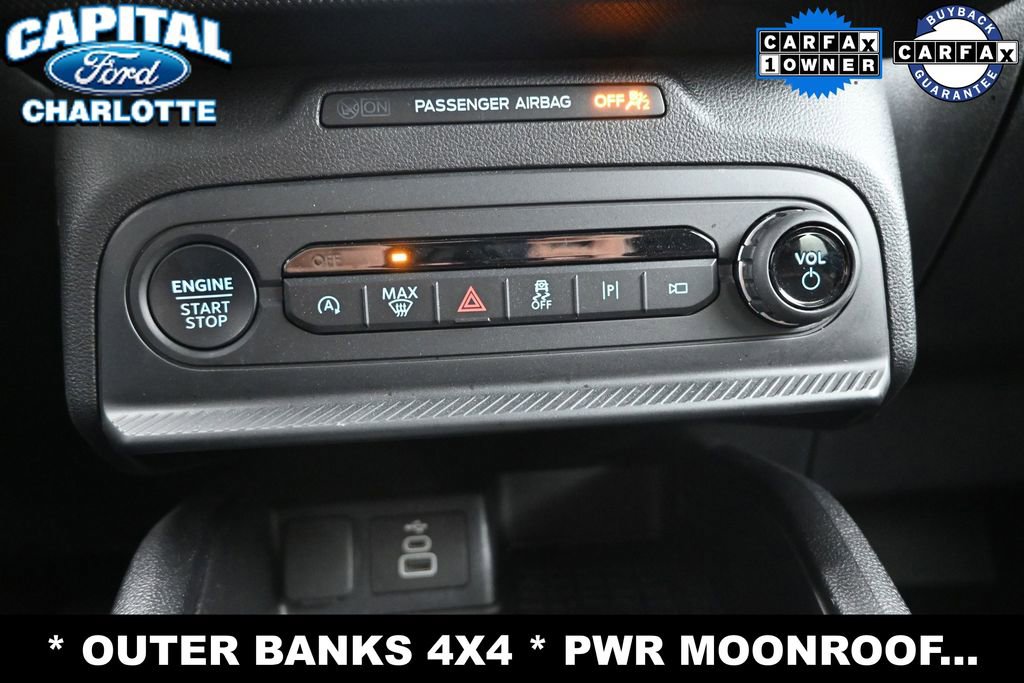 Certified 2025 Ford Bronco Sport Outer Banks w/ Outer Banks Tech Package+ AWD/4WD image 15