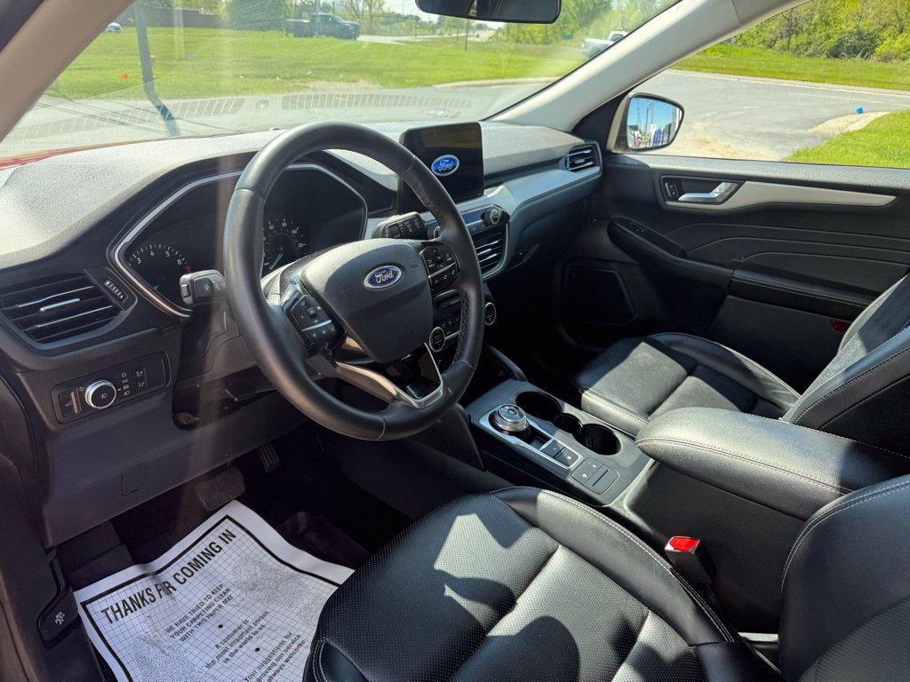 Certified 2021 Ford Escape SEL AWD/4WD image 19