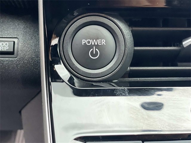 Used 2024 Toyota bZ4X Limited image 16