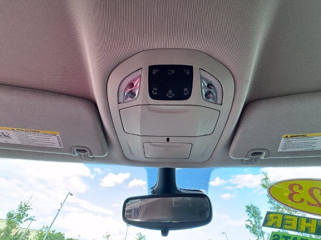 Used 2023 Chrysler Pacifica Touring-L FWD image 22