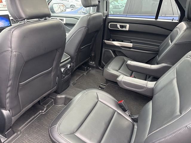 Certified 2023 Ford Explorer XLT w/ Equipment Group 202A image 11
