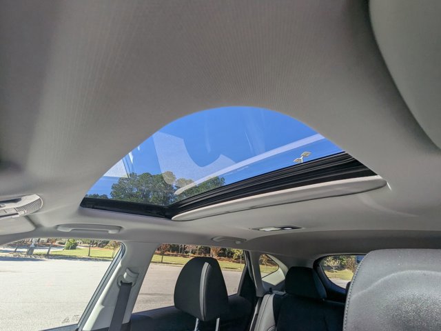 Used 2023 Kia Seltos EX image 29