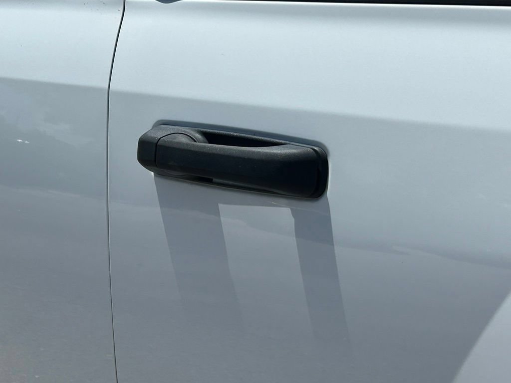 Used 2018 RAM 1500 ST w/ SXT Appearance Group AWD/4WD image 21