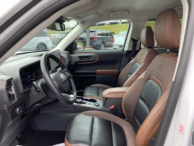 Certified 2025 Ford Bronco Sport Outer Banks w/ Outer Banks Tech Package+ AWD/4WD image 23