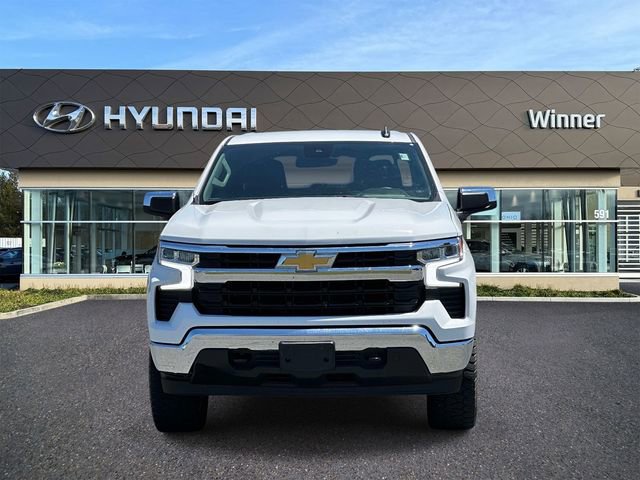 Used 2024 Chevrolet Silverado 1500 LT AWD/4WD image 5