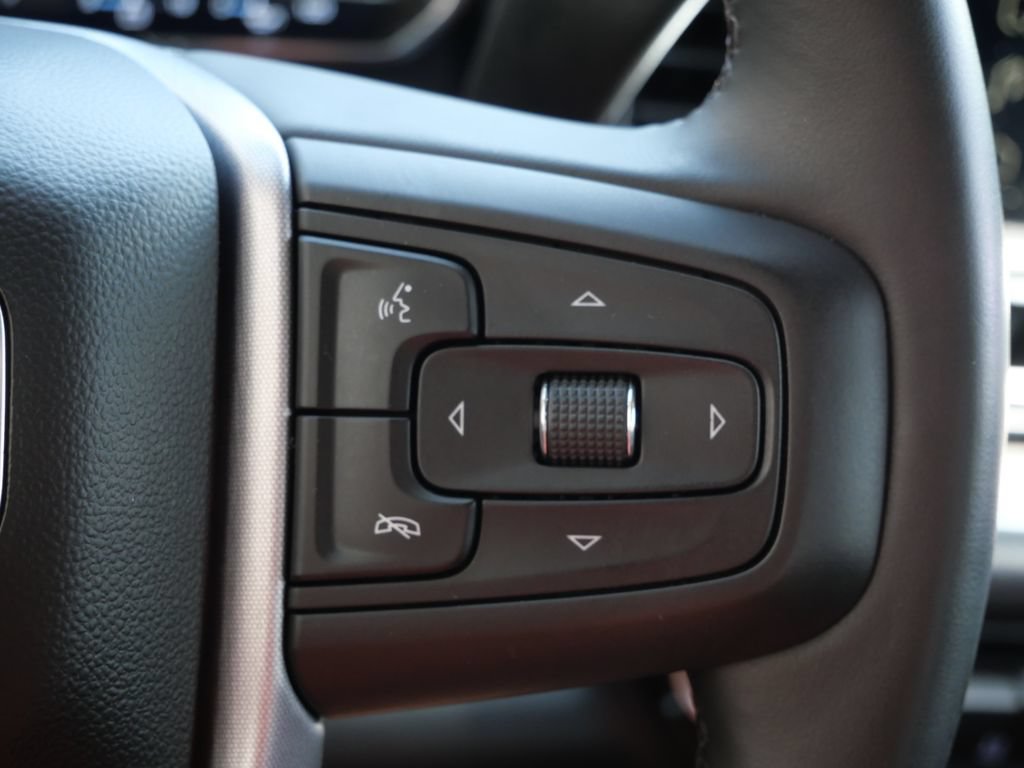 Used 2025 GMC Sierra 1500 SLT AWD/4WD image 31