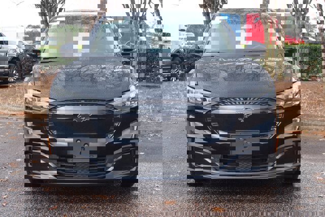 Certified 2025 Ford Mustang Mach-E Select w/ Comfort Package Lite image 8