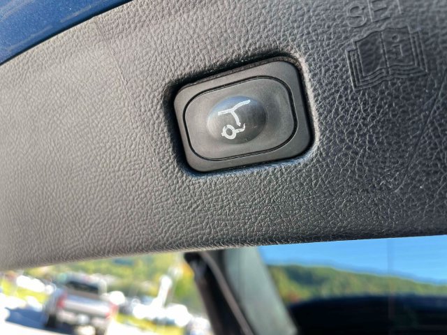 Certified 2019 Ford Edge ST w/ Cold Weather Package AWD/4WD image 20