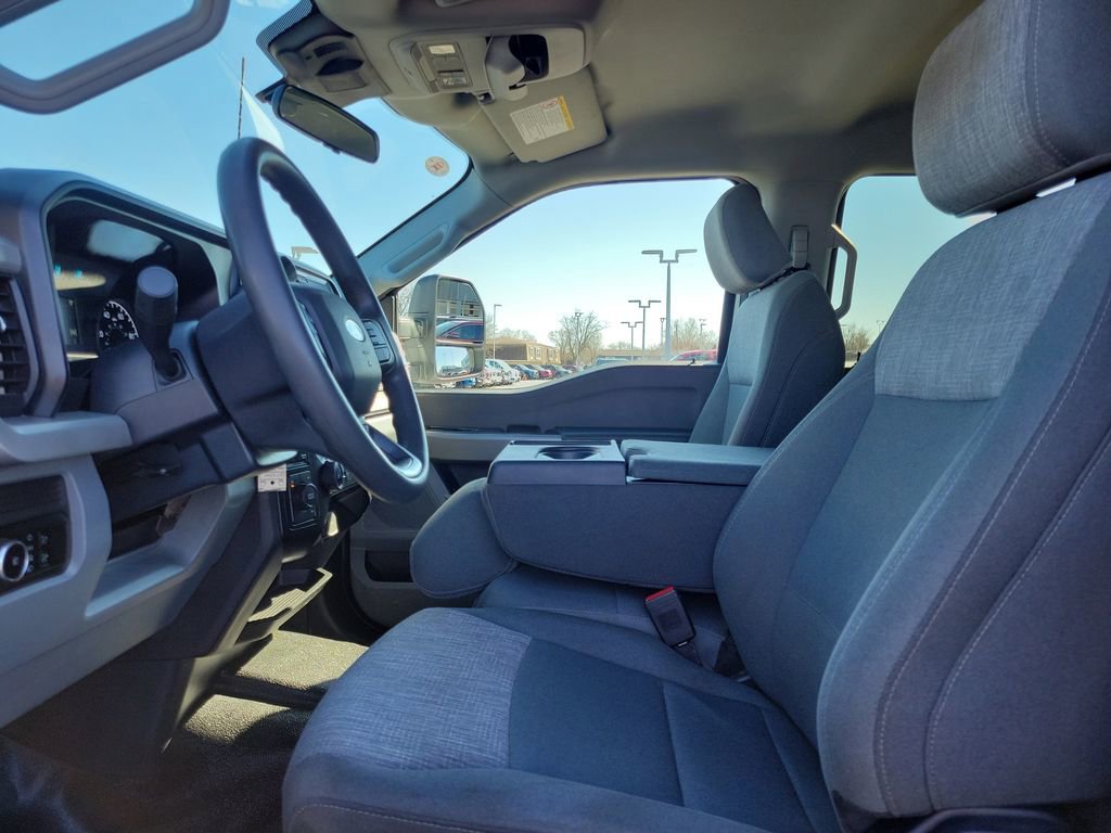 Certified 2025 Ford F350 XLT image 18