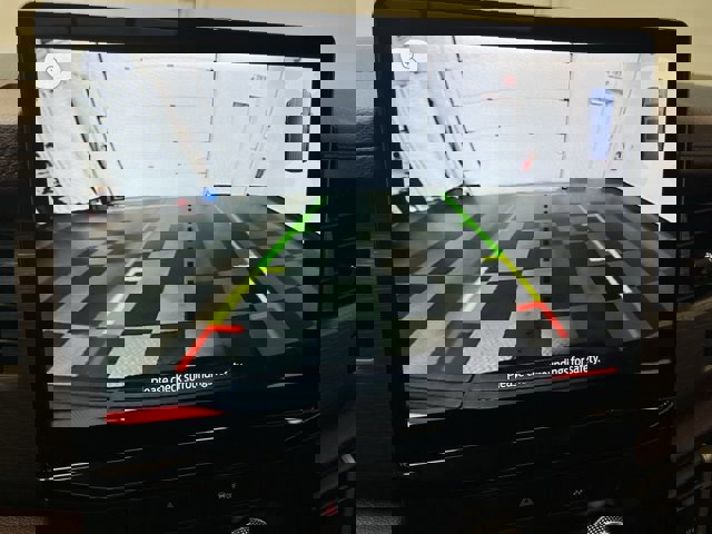 Certified 2022 Ford Expedition Limited image 6