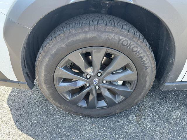 Used 2025 Subaru Outback Onyx Edition AWD/4WD image 9