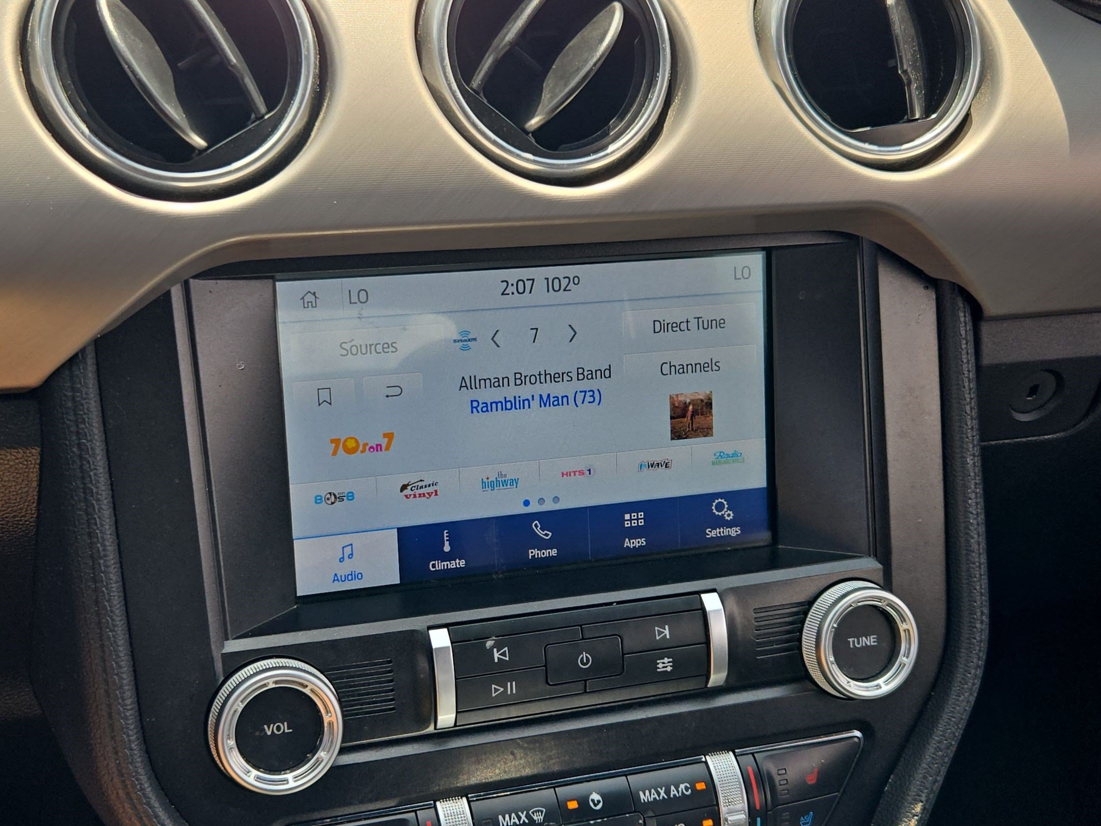 Certified 2020 Ford Mustang Premium RWD image 22