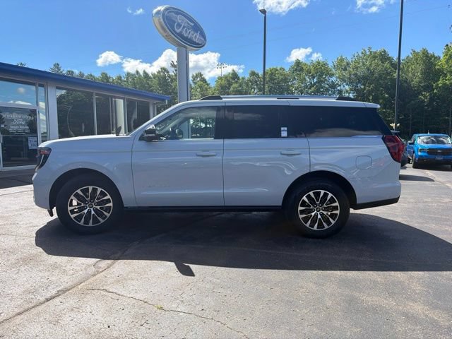 Certified 2025 Ford Expedition Platinum AWD/4WD image 4