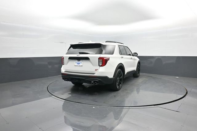 Certified 2022 Ford Explorer ST w/ Equipment Group 401A image 7