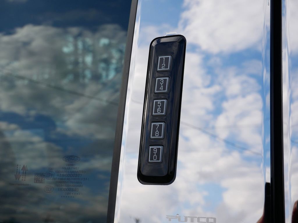 Certified 2024 Ford F150 Lariat w/ Tow/Haul Package AWD/4WD image 14