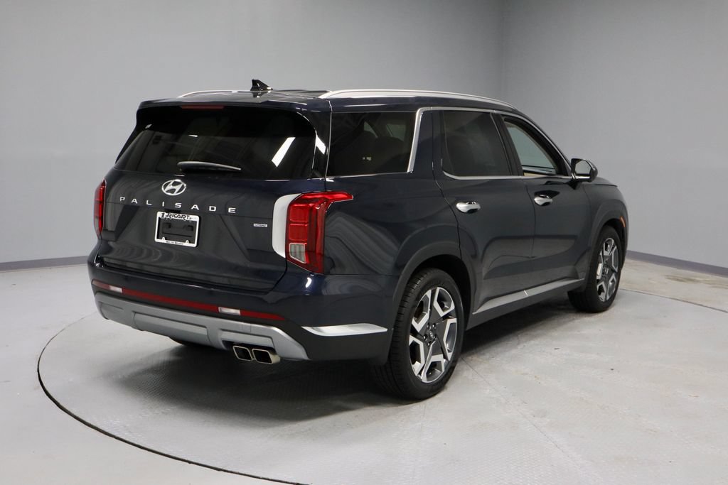 Used 2025 Hyundai Palisade Limited AWD/4WD image 12